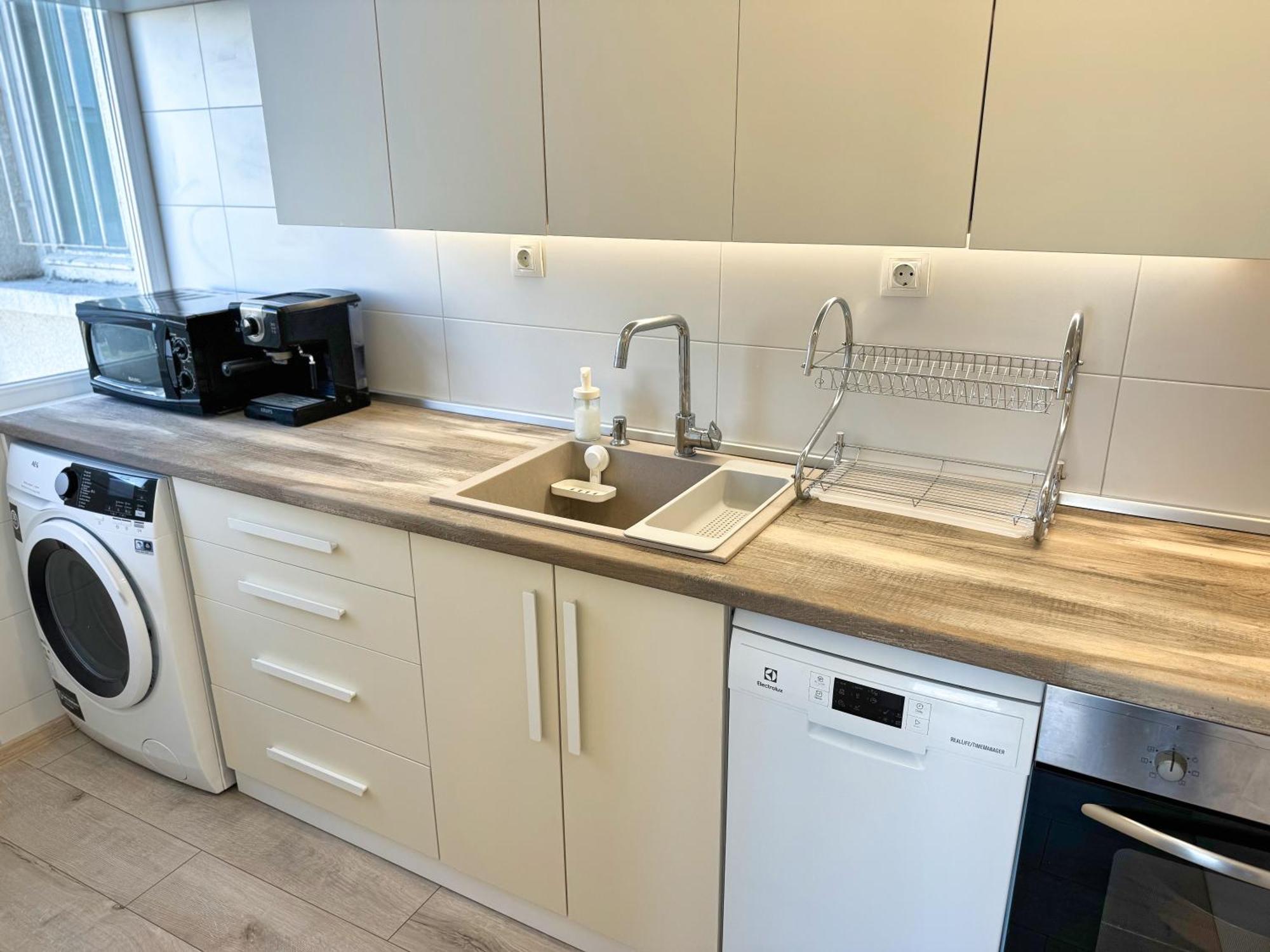 Restful Apartment For 4 Guests In Burgas City Exteriér fotografie